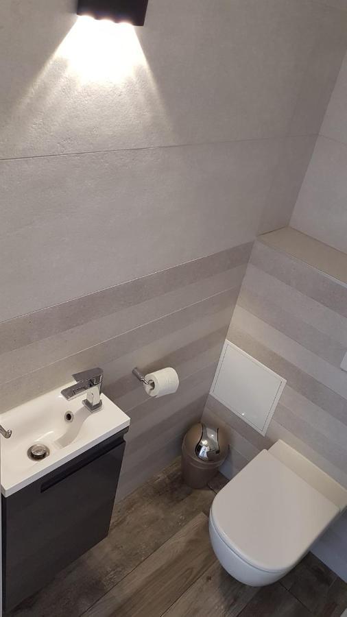 Tres Beau 3 Pieces Spacieux Lumineux Et Climatise نيس المظهر الخارجي الصورة