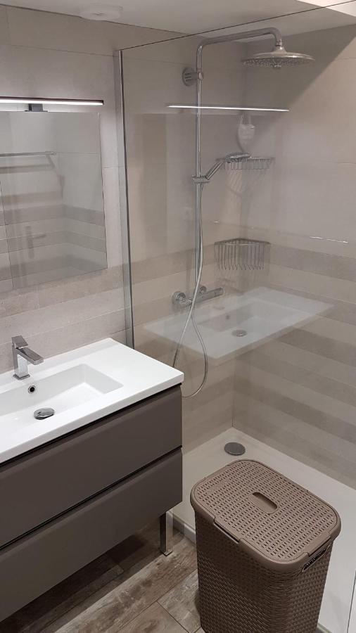 Tres Beau 3 Pieces Spacieux Lumineux Et Climatise نيس المظهر الخارجي الصورة